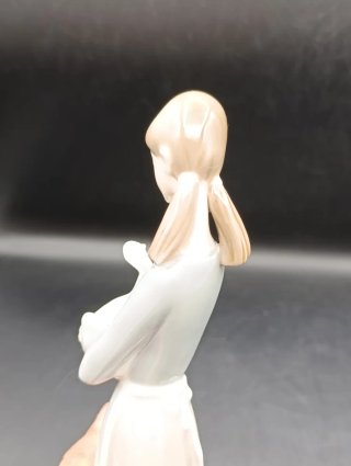 Figura niña con ganso Nao Lladro