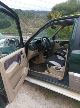 Nissan terrano terrano  2000