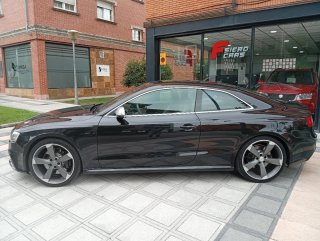 Audi RS5 2010
