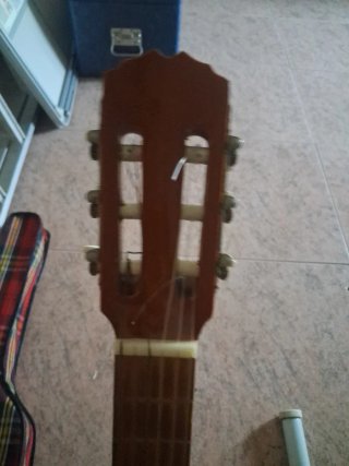 Guitarra Clásica con funda