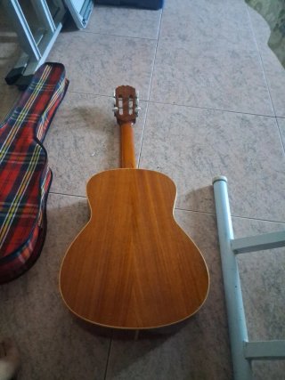 Guitarra Clásica con funda
