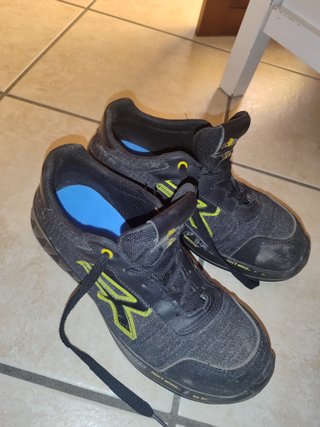 Scarpe antinfortunistiche U-Power misura 40