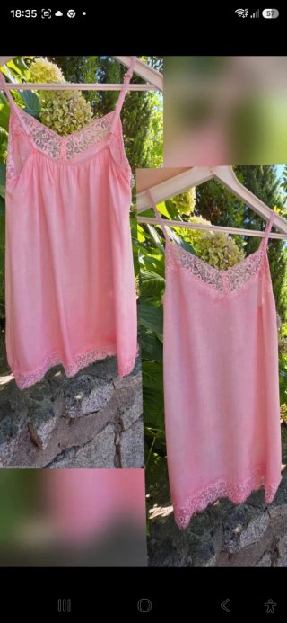 Top lencero de viscosa rosa con encaje y tirantes