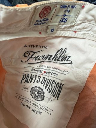Lote 3 prendas 25€ L/M Chaqueta, Bermudas,camiseta