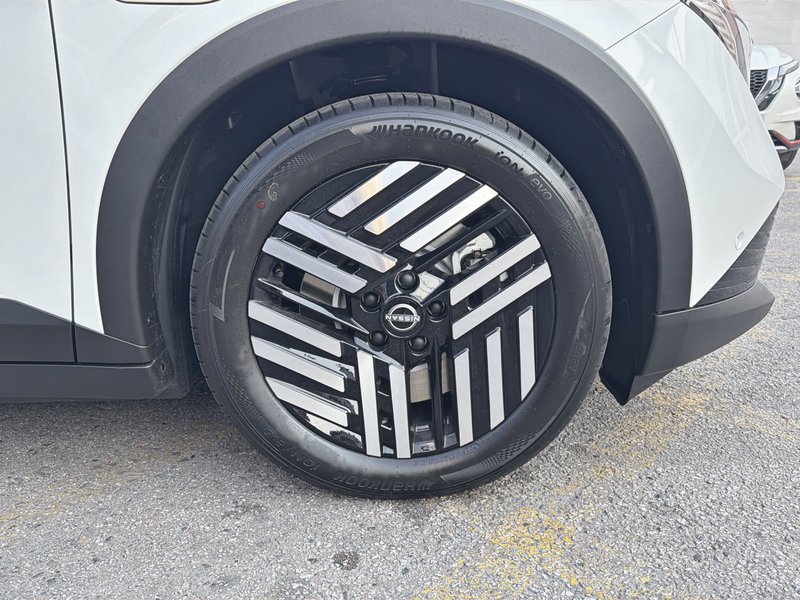 Nissan Leaf 2026, foto 15