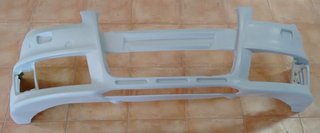 039-DEFENSA DELANTERA AUDI A4 B7 LOOK RS4