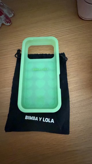 Funda Bimba y Lola iPhone 17 Pro Corazones