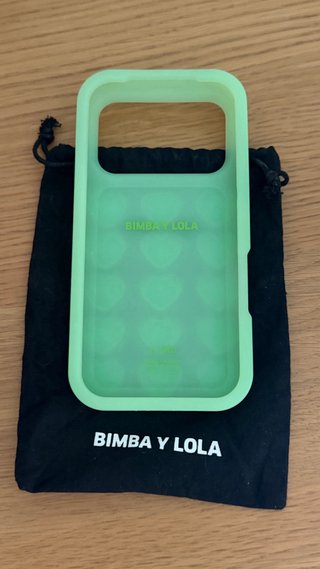 Funda Bimba y Lola iPhone 17 Pro Corazones