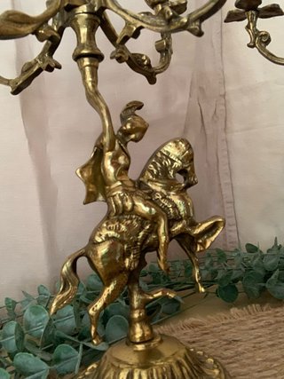 Candelabros Vintage Jinetes Metal Dorado