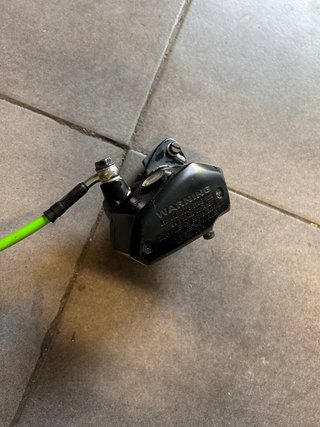 Bomba freno Kawa Z800, latiguillos y pinzas