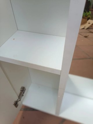Mueble de baño con espejo y luces