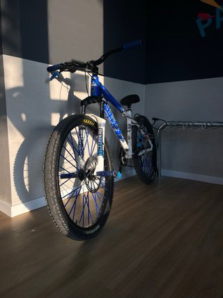 Bicicleta Kona Stuff 26