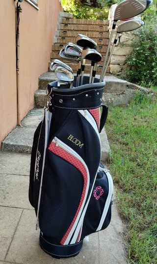 Set Palos Golf Mujer Cleveland Bloom.