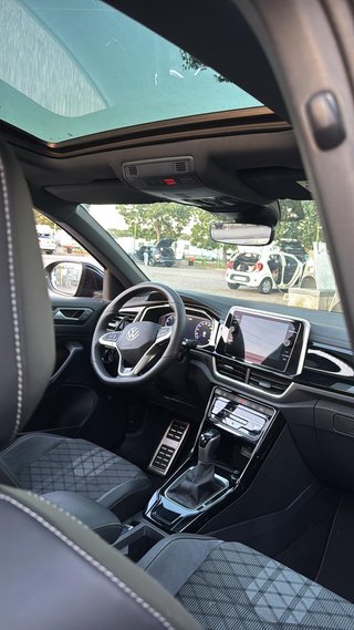 VOLKSWAGEN T-ROC R-LINE 1.5 TSI 150 CV DSG – 5 PTS