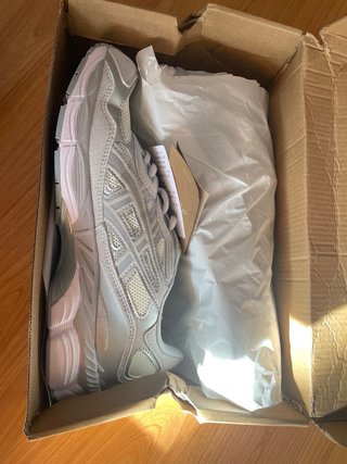 Asics Gel T.42 Beige/Rosa