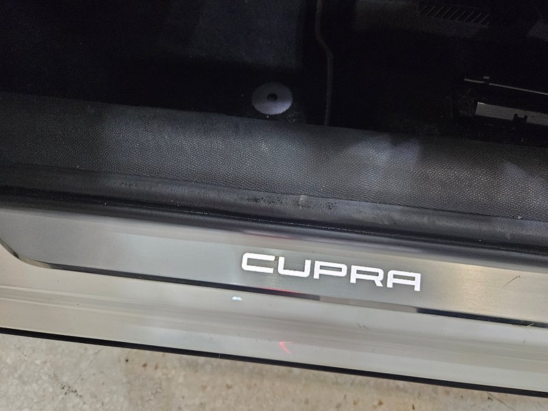 Cupra Formentor 1.5 TSI 2023, foto 24