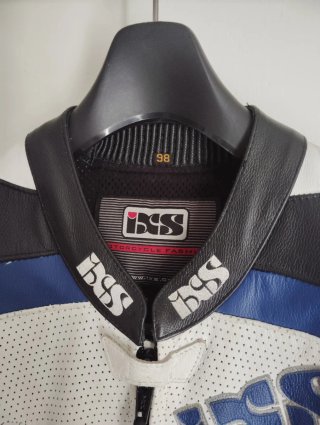 Mono de moto IXS