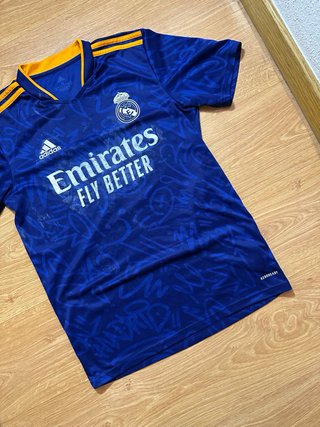 Camiseta Real Madrid Adidas Azul y Dorada