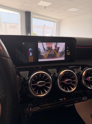 Mercedes-Benz Clase A200 AMG