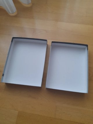 Caja Grande Cartón Colin McRae Rally PC