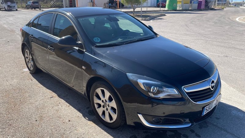 Opel Insignia 2017 - foto 1