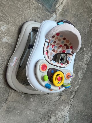 Andador bebé en perfecto estado