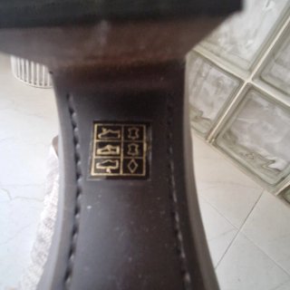 Peep Toe plateados de piel con plataforma.Nº 38