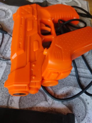 Pistola Namco G-Con 3 con Time Crisis PS3