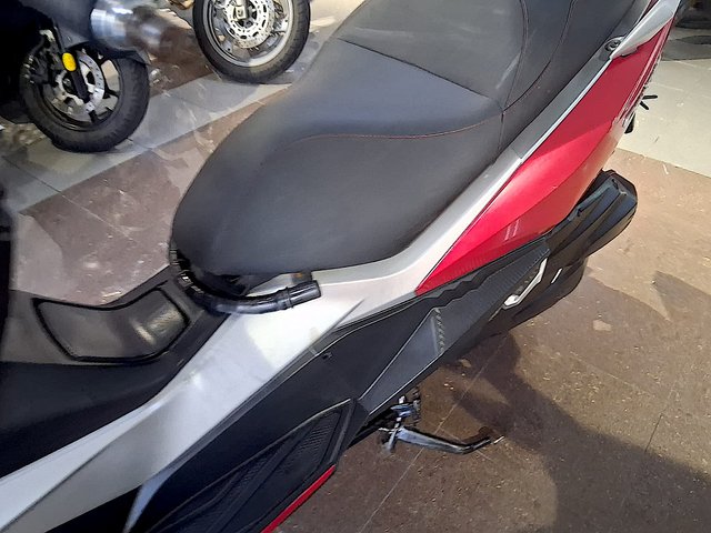 SYM Cruisym 125cc Maxi Scooter