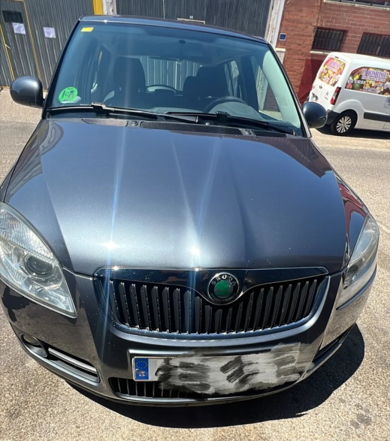 Skoda Fabia 2009 - foto 1