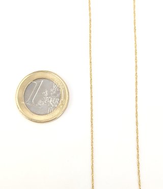 Cadena Singapur de oro de 18k, 1.03 g, 40.5 cm.