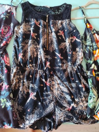 Lote 5 Monos de mujer talla S