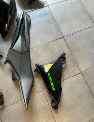 Carenado Kawasaki Z800 Plásticos