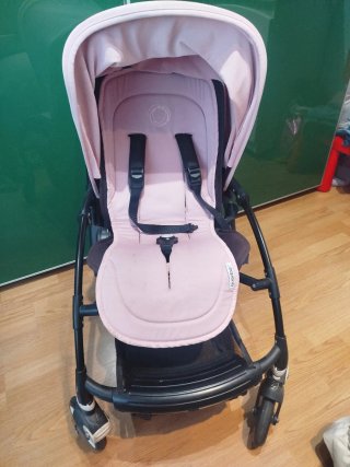 Silla de Paseo Bugaboo Bee 3 negra con capota rosa