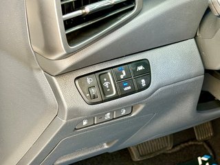 Hyundai IONIQ 1.6 GDI PHEV Tecno DCT
