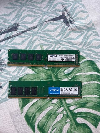 2x Crucial DDR4 8GB 2400MHz UDIMM