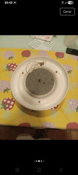 Lámpara de cerámica decorada