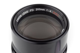 Canon FD 200mm 1:4 S.S.C. Tele Lens