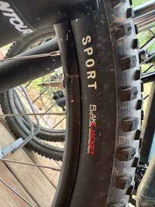 Bicicleta MTB Specialized Rockhopper