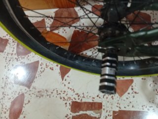 Bicicleta verde poco uso, acepto cambios