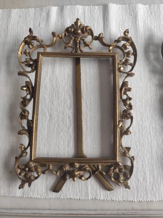 Marcos de bronce