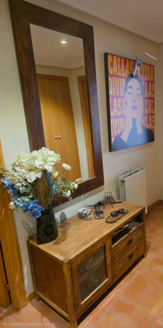 Mueble de entrada con espejo