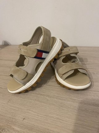Sandalias niño Tommy Hilfiger Talla 35