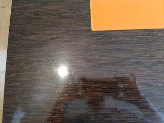 Mesa de centro moderna madera y naranja