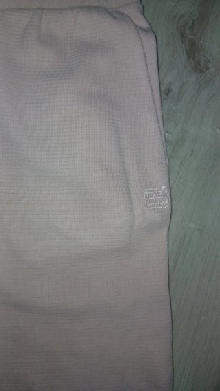 Pantalón chándal Bershka rosa