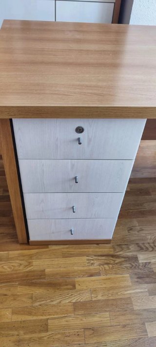 Mesa de despacho con ala y 2 cajoneras