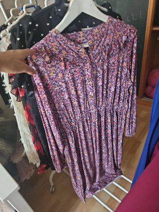 Lote Vestidos Chaquetas Blusas LOTE ENTERO!!!50 eu
