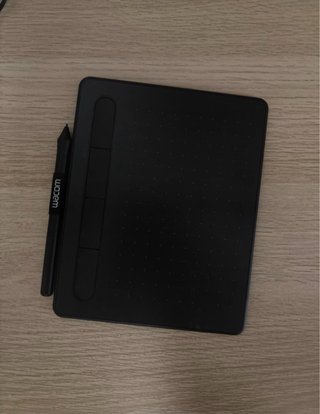 Tablet Gráfica Wacom com Caneta