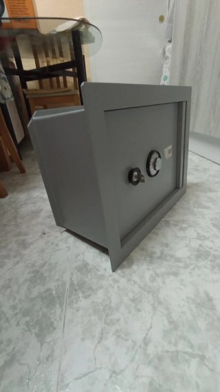 Caja Fuerte Metálica Gris