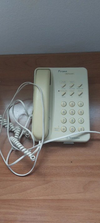 Teléfono Forma Beige